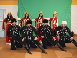 Halk Oyunlari Kostüm
